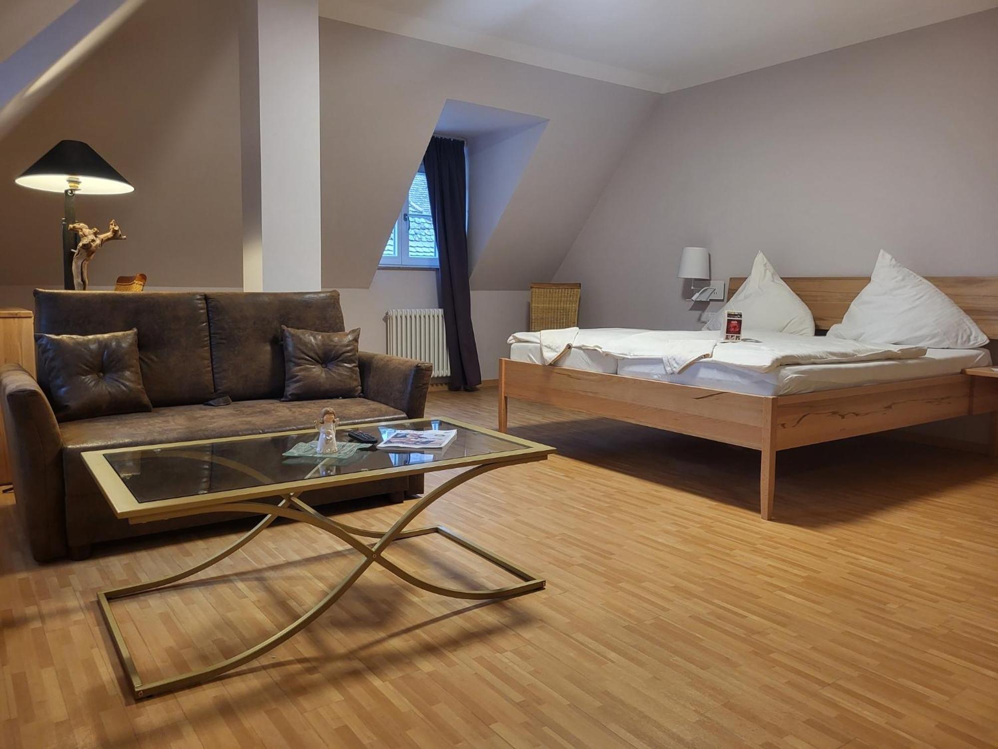 Hotel & Cafe Ritter Von Boehl 代德斯海姆 外观 照片