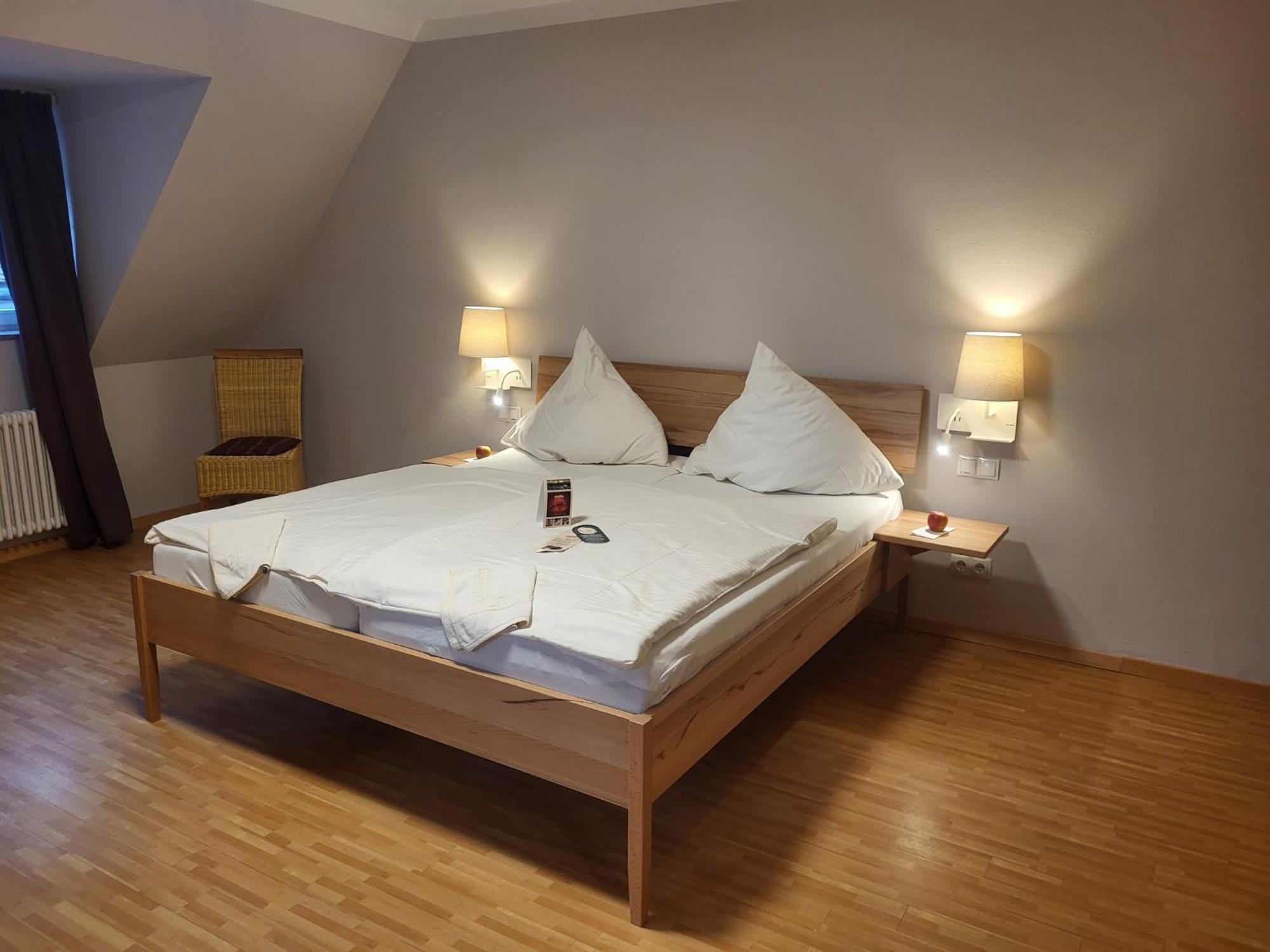 Hotel & Cafe Ritter Von Boehl 代德斯海姆 外观 照片