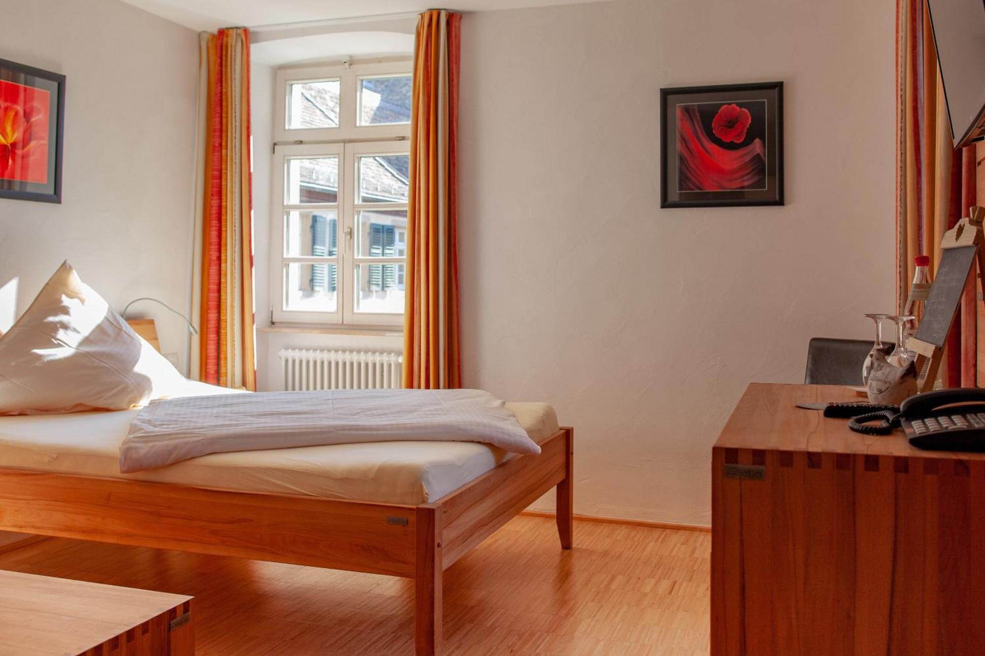 Hotel & Cafe Ritter Von Boehl 代德斯海姆 外观 照片